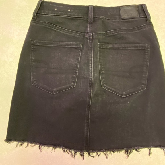 American eagle black denim skirt - Picture 2 of 3